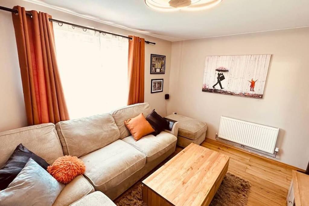 Willa Stunning 3 Bed House Sleeps6 Nottingham Zewnętrze zdjęcie